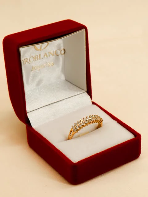 Anillo media eternidad